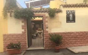 Sa Rosa E Su Trapperi Oschiri